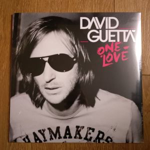 David Guetta - One Love (2009) - Photo 1