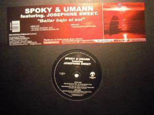 Spoky / Umann / Josephine Sweet - Bailar Bajo El Sol (2004)